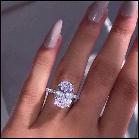 Boutique 9 Jewelry - Stamped 925/18k Oval Ring Size 7 New